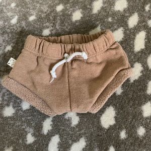 Childhood Clothing Shortie Bummies Shorts 0-3